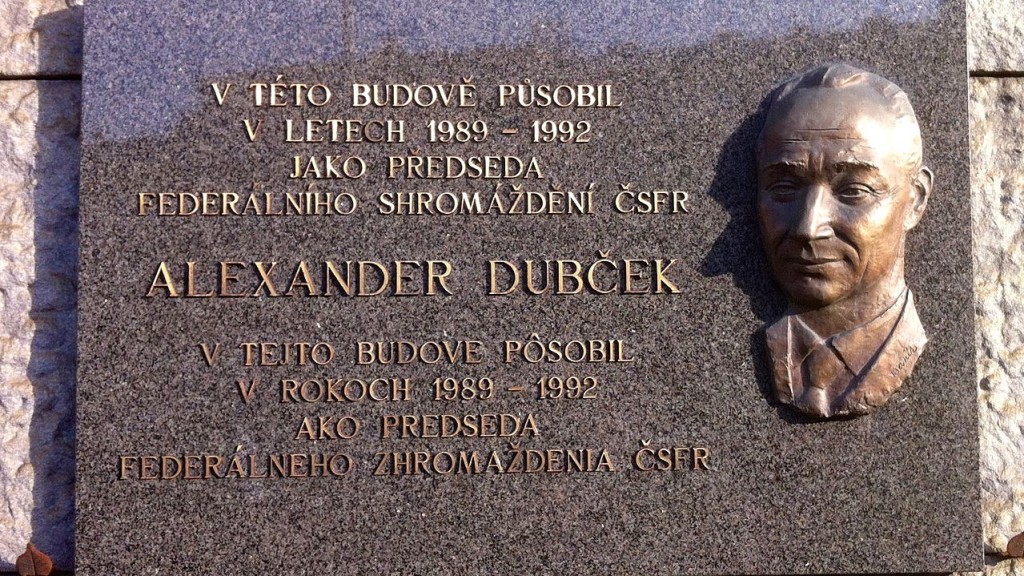 Alexander_Dubček_1921-1992
